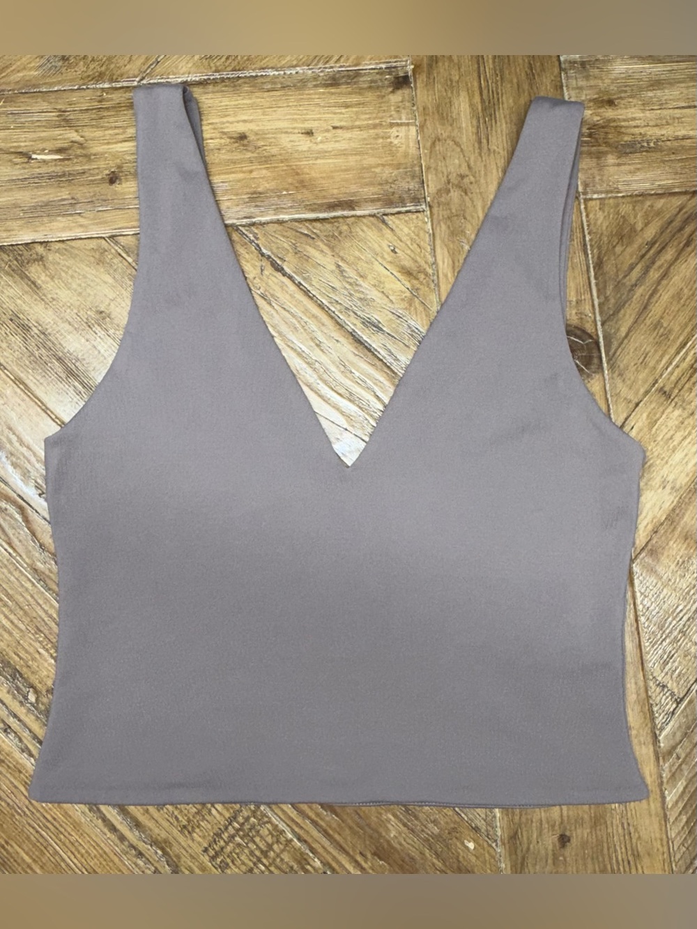 Aritzia Babaton Sculpt Knit V-Neck Tank Top Taupe Brown Size Medium
